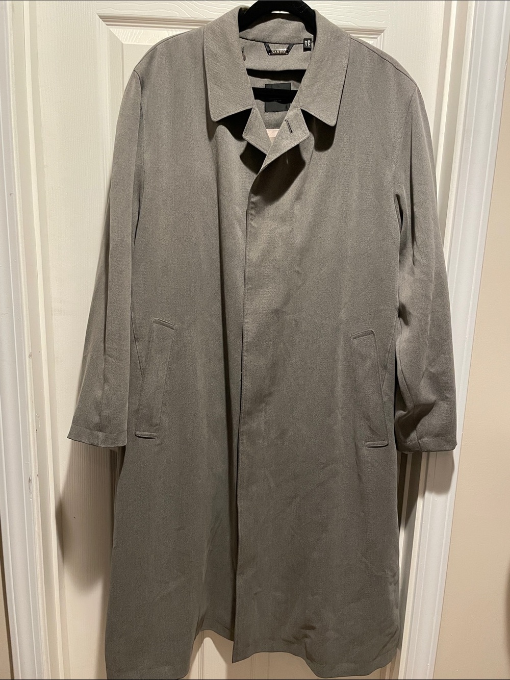 Sanyo trench coat